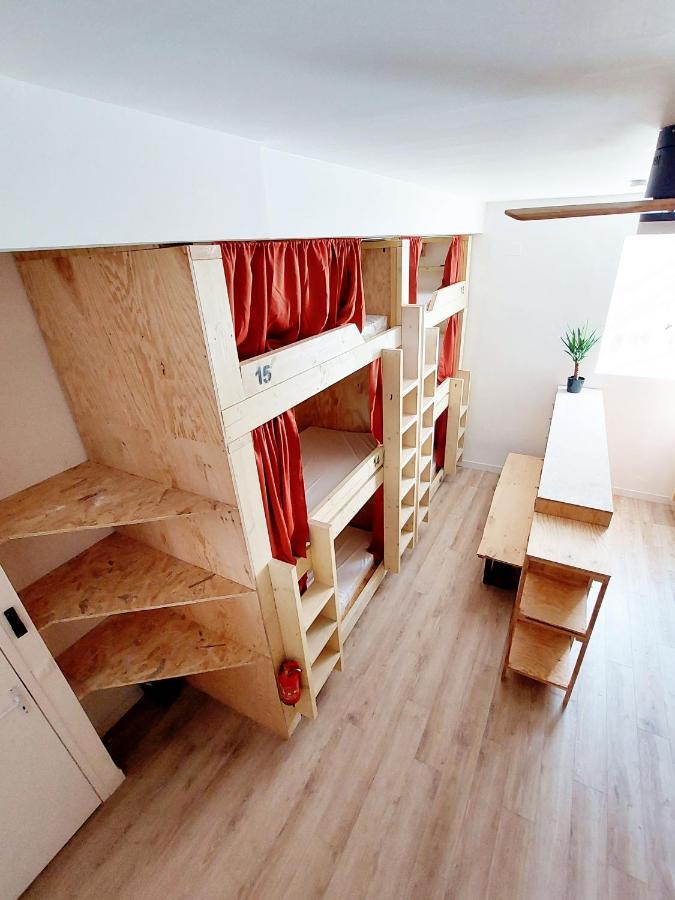 Coast - Utopy Hostel بياريتز المظهر الخارجي الصورة