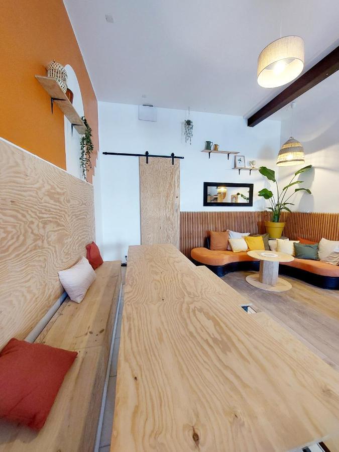 Coast - Utopy Hostel بياريتز المظهر الخارجي الصورة