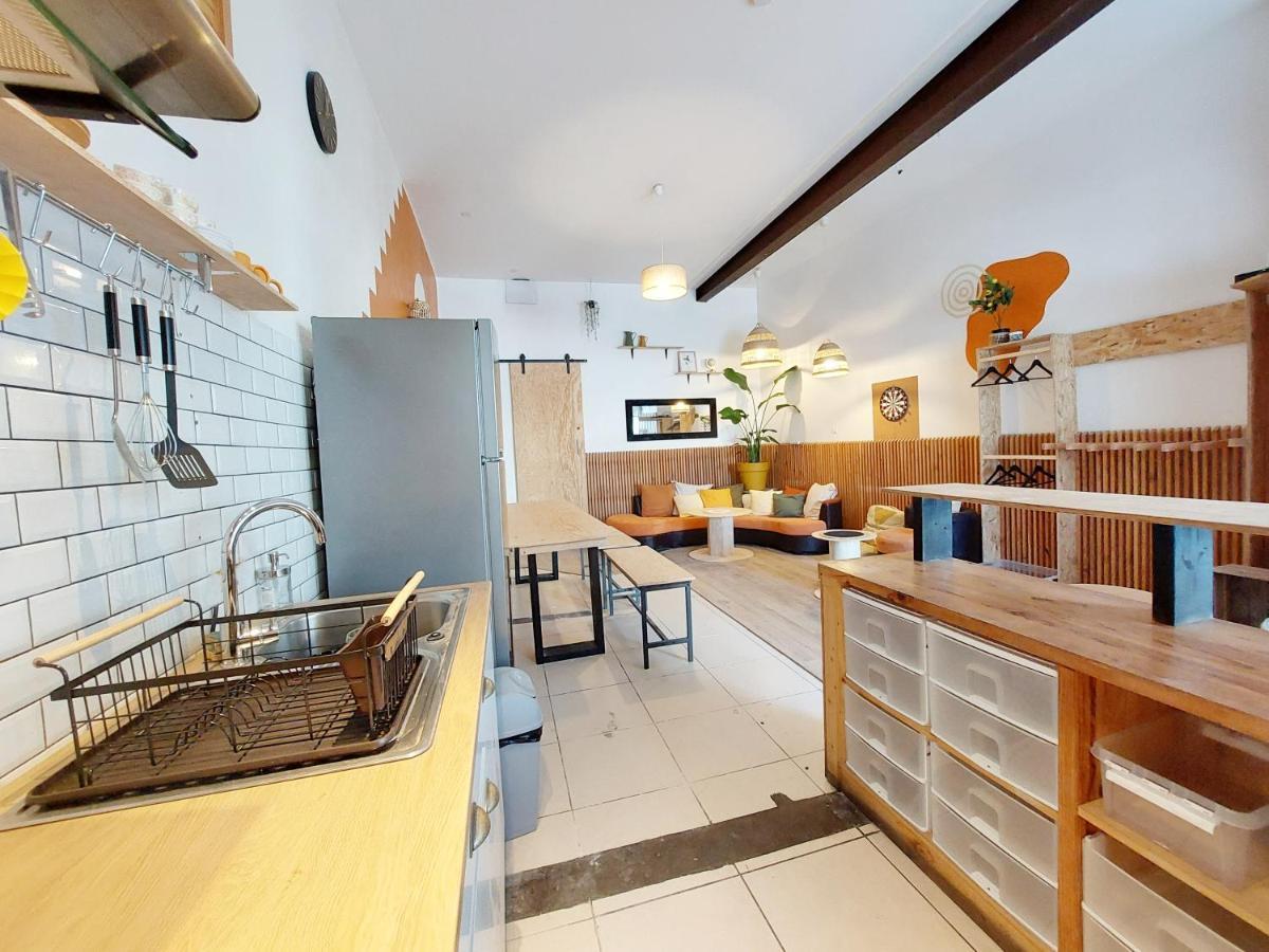 Coast - Utopy Hostel بياريتز المظهر الخارجي الصورة